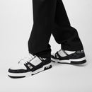 Louis Vuitton Trainer "White Black"