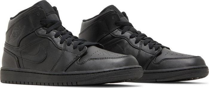 Nike Air Jordan 1 Mid "Triple Black 2022"