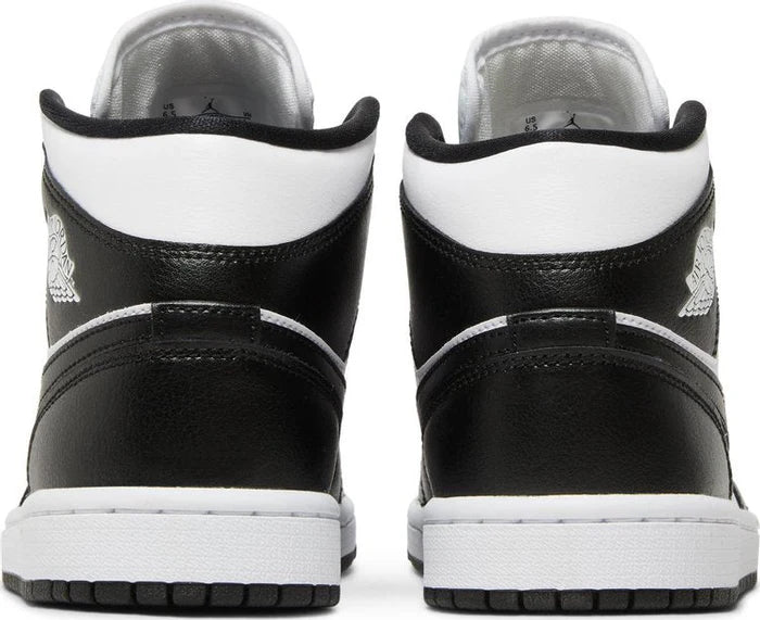 Nike Air Jordan 1 Mid "Panda"