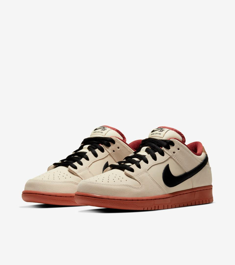 Nike SB Dunk Low "Muslin"