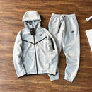 Nike Sportswear Tech Fleece Conjunto
