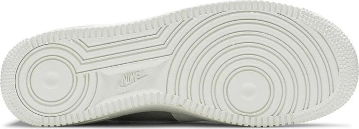 Nike Air Force 1 '07 "White Iridescent"