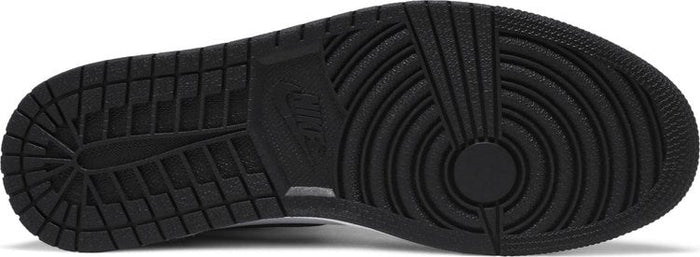 Nike Air Jordan 1 High OG "Smoke Grey"