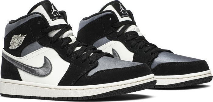 Nike Air Jordan 1 Mid "SE Satin Smoke Grey"