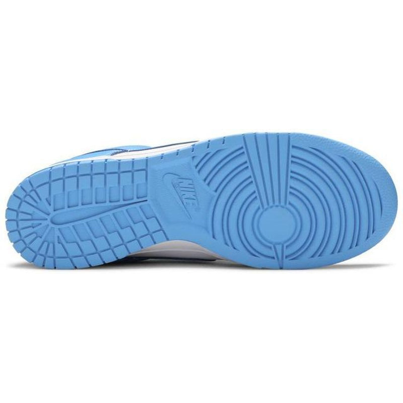 Nike Dunk Low "University Blue"