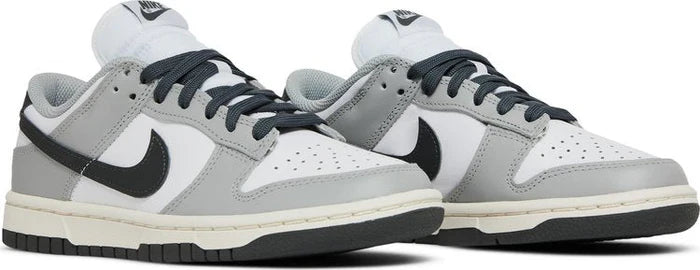 Nike Dunk Low "Light Smoke Grey"