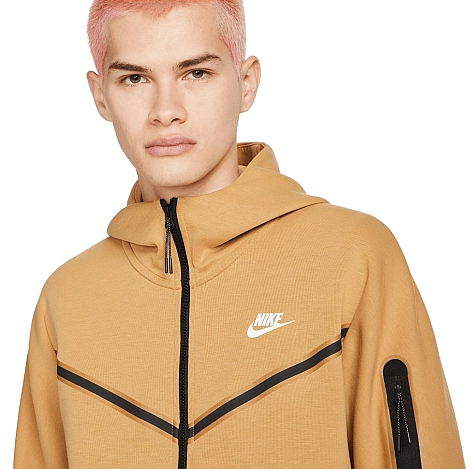 Nike Sportswear Tech Fleece Conjunto
