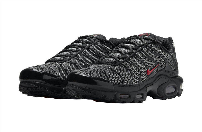 Nike Air Max Plus "Red Swoosh"