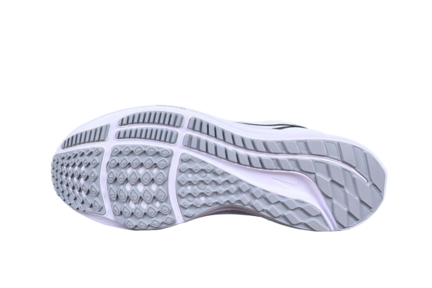 Nike Pegasus 40