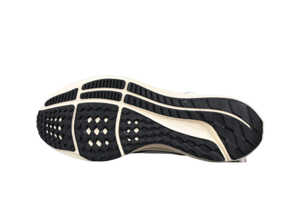 Nike Pegasus 40