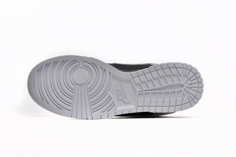 Nike Dunk Low "Reverse Panda"